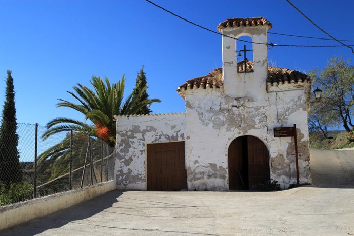 La asociación Hispania Nostra alerta del "avanzado estado de deterioro" de la ermita de de Nuestra Señora de Lourdes en Estación de Válor.