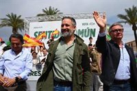 Abascal critica "falta de apoyo a la Guardia Civil" y acusa al Gobierno de que "los culpables salgan impunes"