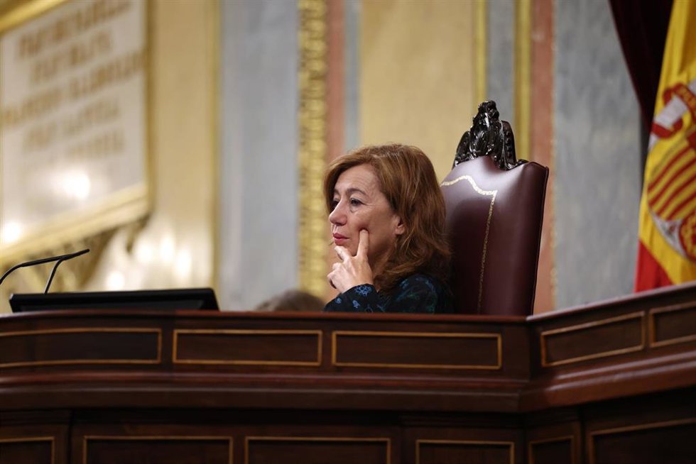 La presidenta del Congreso, Francina Armengol, durante una sesión plenaria en el Congreso, a 30 de abril de 2026