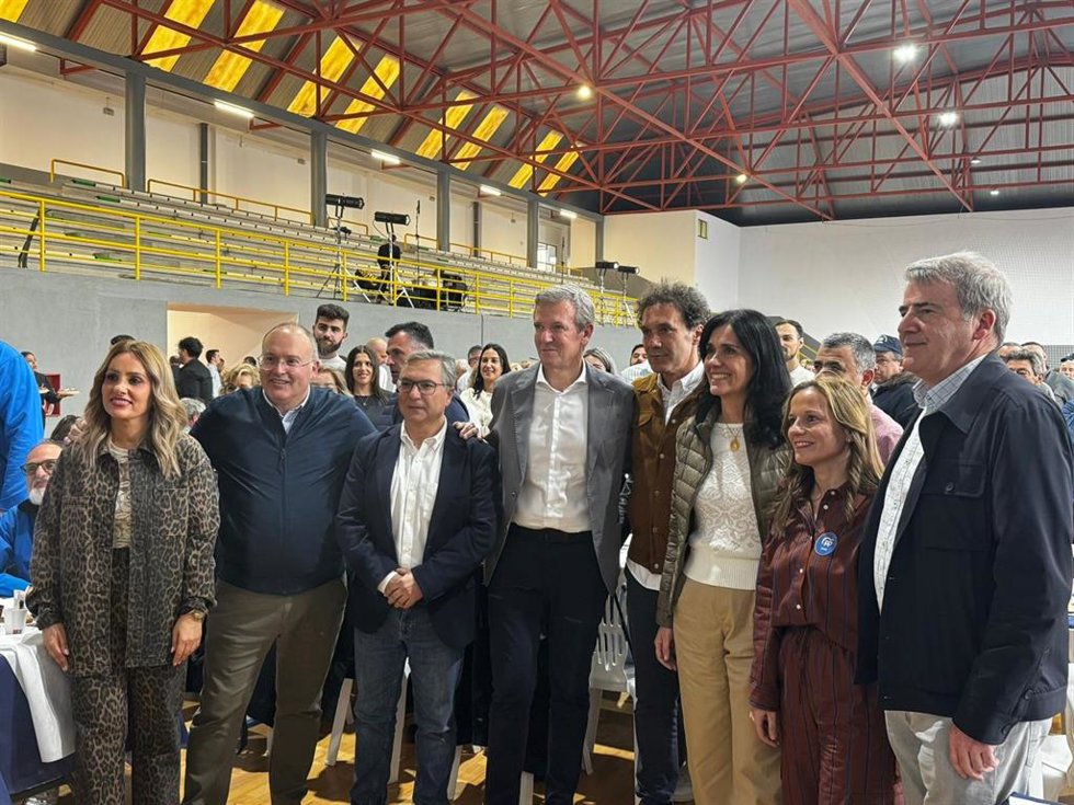 El secretario general del PP, Miguel Tellado, participa en la primera Romería popular en O Carballiño, Ourense
