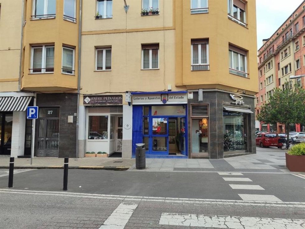 Administración de lotería de Pamplona que ha vendido integramente el segundo premio de la Lotería Nacional.