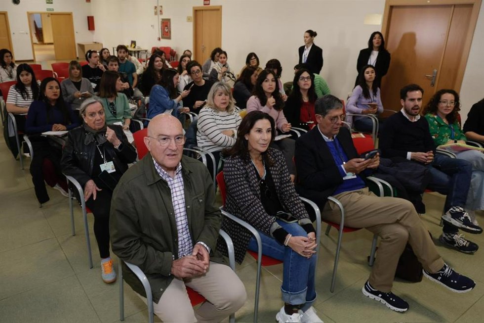 El Ayuntamiento de Valladolid y la Fundación Querer reúnen a un centenar de profesionales en las 'Jornadas del Lenguaje'