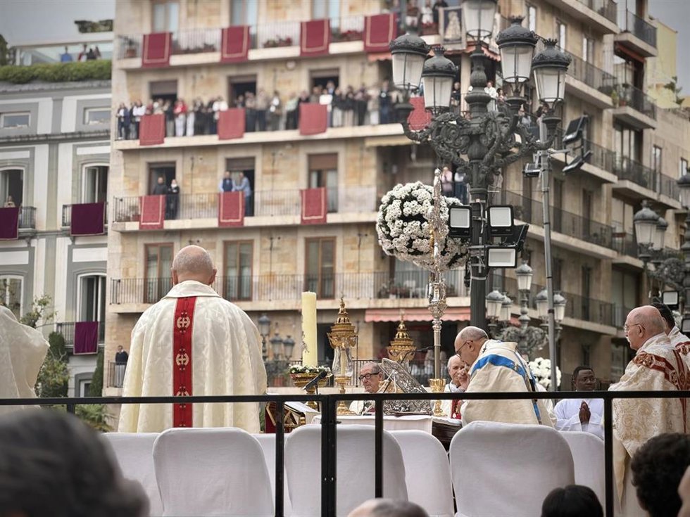 El arzobispo de València, Enrique Benavent, durante la Missa d’Infants