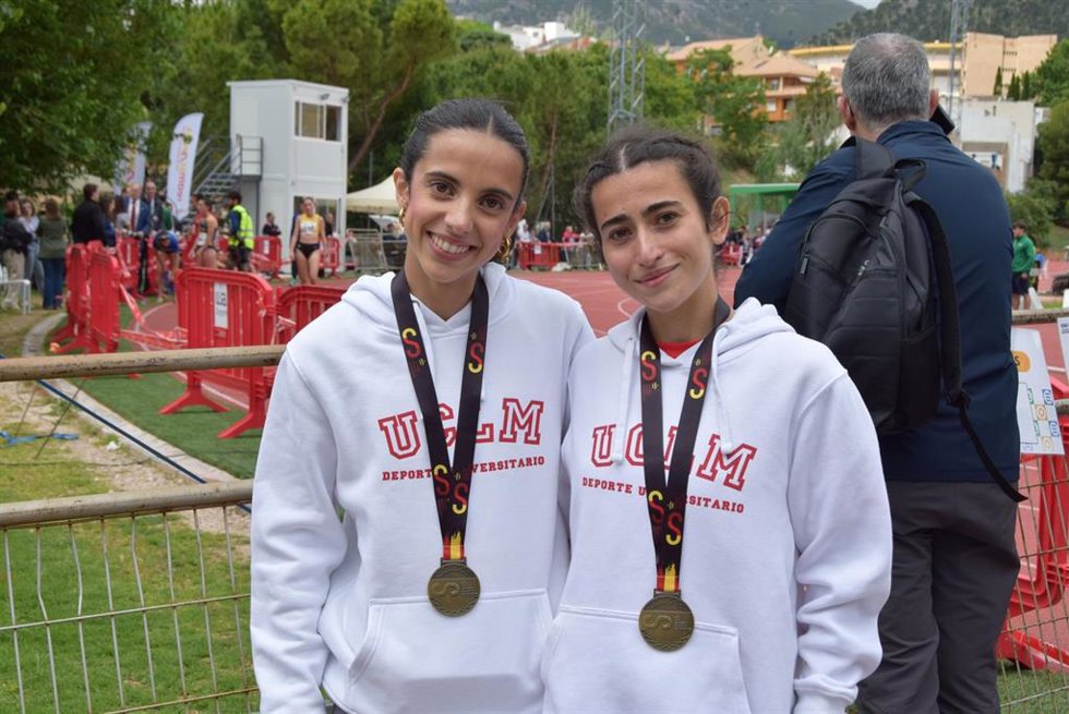 Las estudiantes de la UCLM Silvia López y Ana Gálvez se proclaman campeonas de España en los universitarios de atletismo