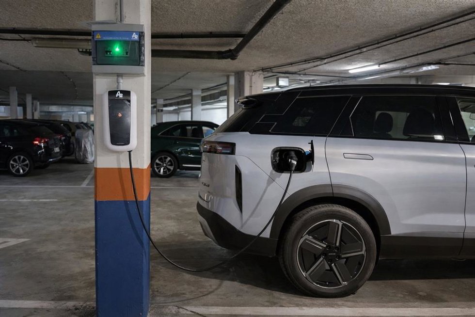 Punto de carga de coche eléctrico