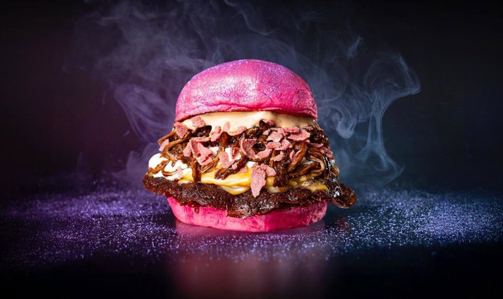 'Pink Paradise', Del Restaurante Zaragozano Madison, Ganadora De La Prueba De La The Champions Burger En Gijón.