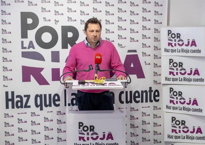 El portavoz de Por La Rioja, Miguel Gómez Ijalba