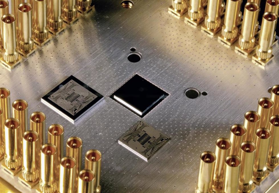 Archivo - Chip de computación cuántica de Google