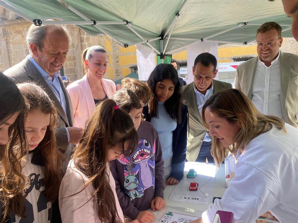 Visita a la III Feria de la Salud de Andújar