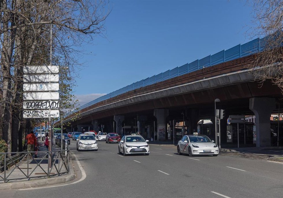 Archivo - El conocido 'scalextric' de Puente de Vallecas, a 19 de febrero de 2026, en Madrid (España).