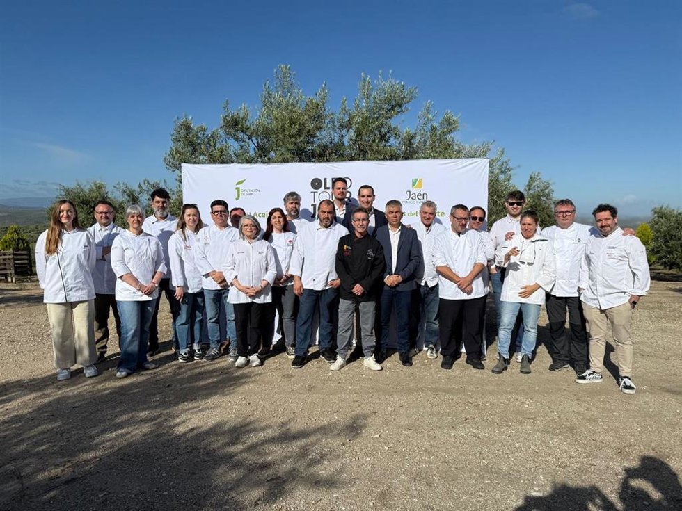Participantes en el encuentro 'Chefs del Aceite', en Martos