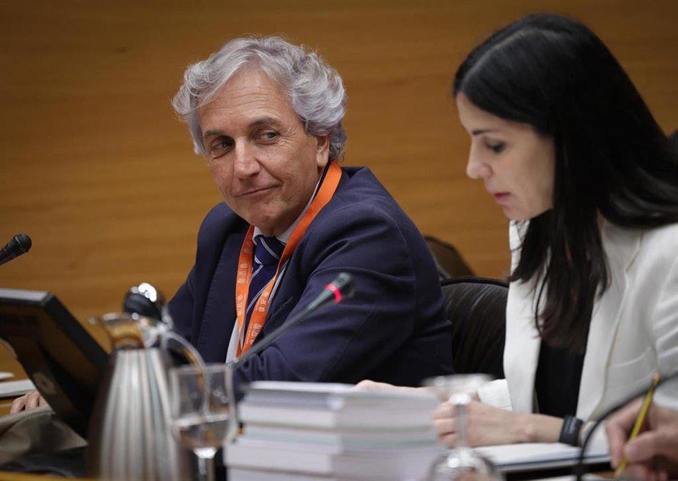 El comisionado de la Generalitat para la Recuperación tras la dana, Raúl Mérida, comparece en la comisión de investigación de Les Corts
