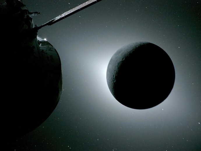 Archivo - 08 April 2026, ---: The Moon, backlit by the Sun during a solar eclipse, photographed by the Orion spacecraft external camera mounted on the solar array as the Artemis II mission approaches the Moon showing on day 6 of the mission around the far