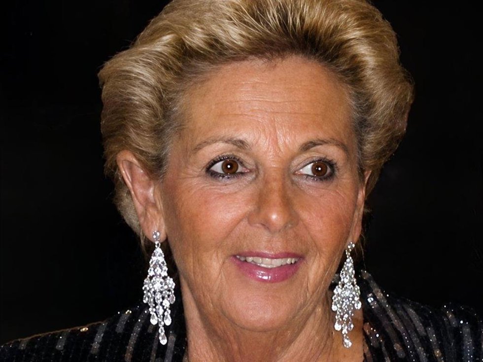 María Elena Fernández Fernández-Vega, condesa de Latores