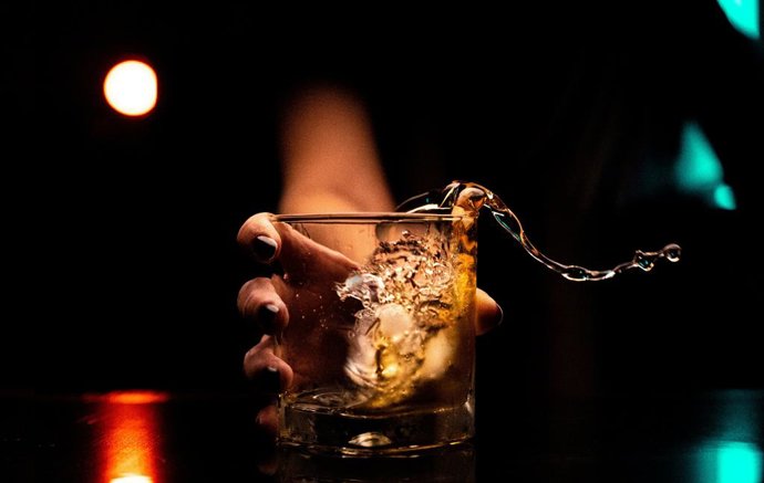 Archivo - Alcohol