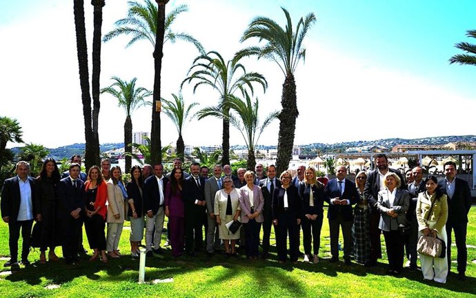 Cano subraya que el turismo aportó 9.263 millones en ingresos fiscales a la Comunitat Valenciana en 2024