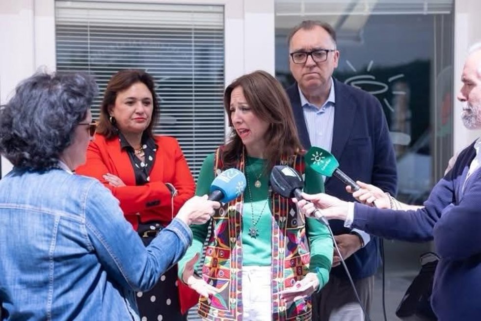 La presidenta del PP de Málaga, Patricia Navarro, en un acto electoral en Torremolinos.