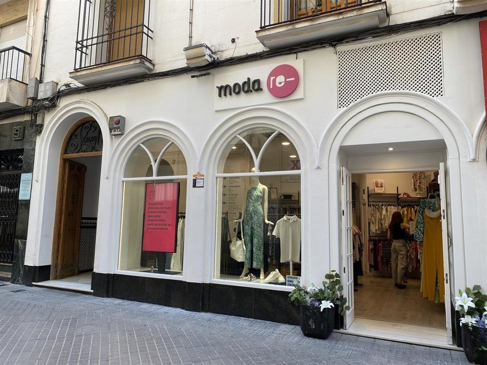 La tienda de 'Moda re-' abierta en Córdoba.