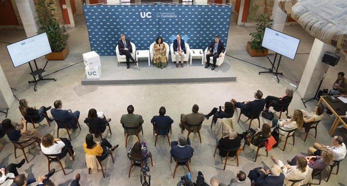 Presentación de los nuevos grados de la UC