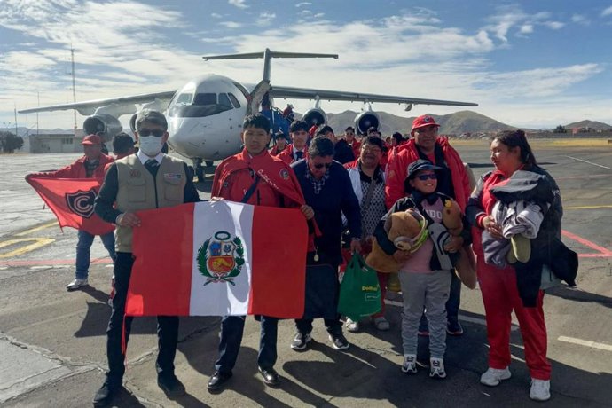 Perú.- Cancillería: 338 peruanos retornaron desde Bolivia en cuatro vuelos humanitarios