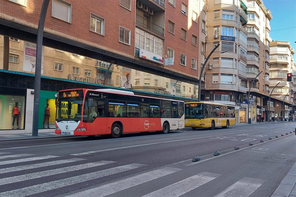 Archivo - Autobuses de pedanías en Murcia