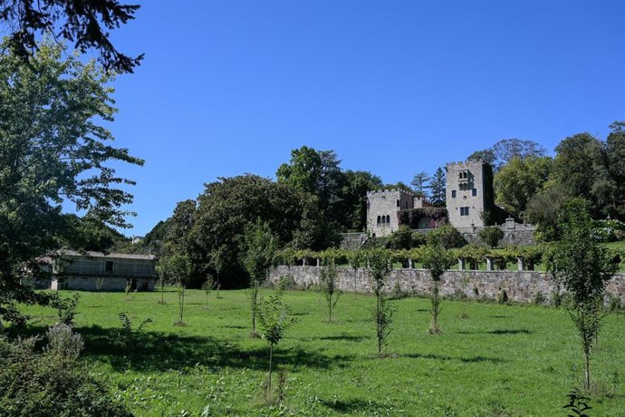 Archivo - Fachada del Pazo de Meirás, hasta ahora propiedad de la familia Franco, el día en el que el Juzgado de Primera Instancia número 1 de A Coruña ha estimado íntegramente la demanda para la devolución del Pazo interpuesta por el Estado, al que decla