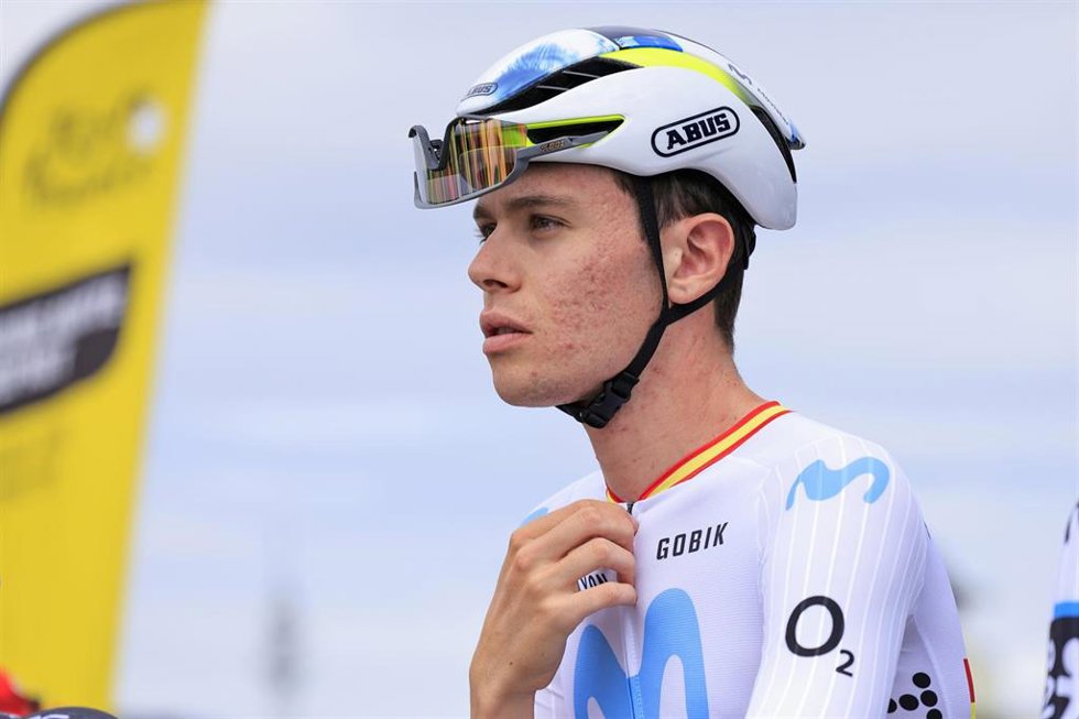Archivo - El ciclista español Iván Romeo (Movistar Team), en el Tour de France 2025.