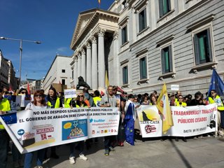 Manifestación por la fijeza del personal interino de la Administración.