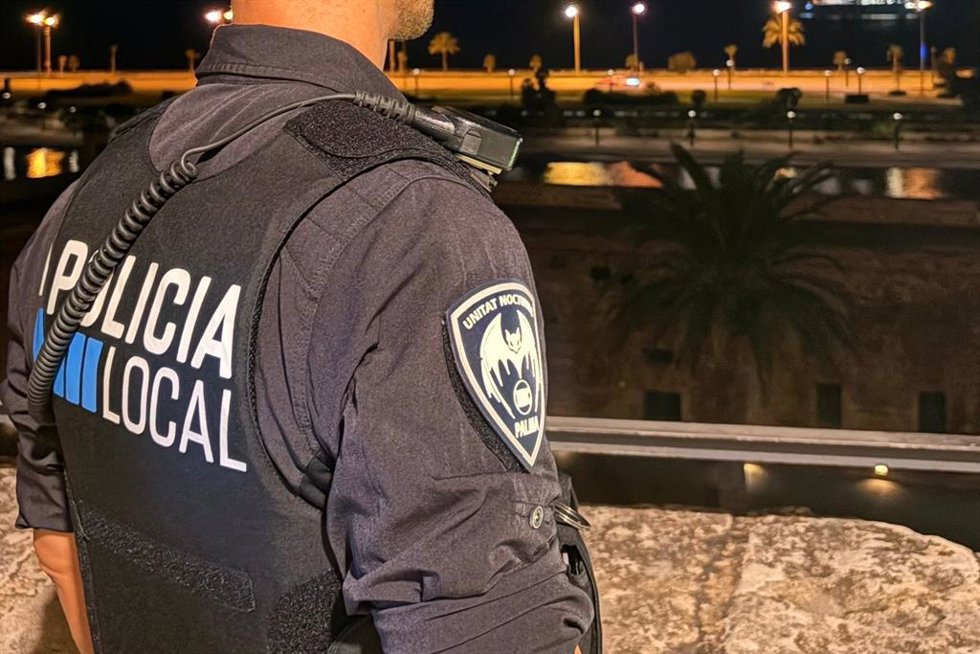 Un agente de la Policía Local de Palma.