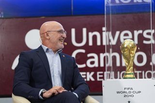 Luis de la Fuente, head coach of Spain, during the Desayunos Deportivos Europa Press with Luis de la Fuente at Camilo Jose Cela University on May 12, 2026 in Madrid, Spain.