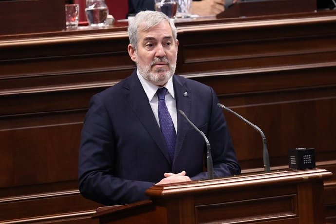 Archivo - El presidente de Canarias, Fernando Clavijo