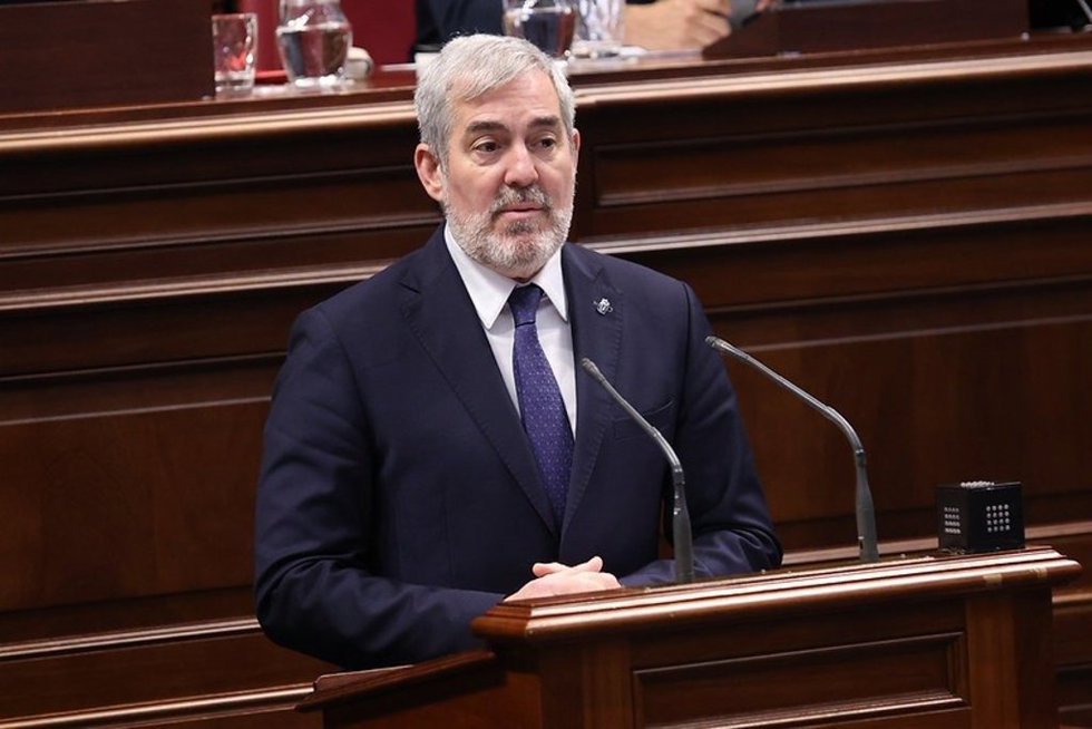 Archivo - El presidente de Canarias, Fernando Clavijo