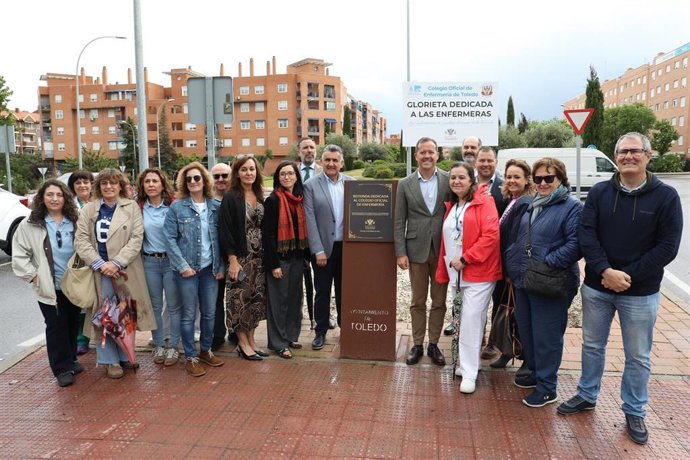 Toledo dedica una rotonda a las enfermeras para dar visibilidad a la profesión y hacer un reconocimiento "permanente"