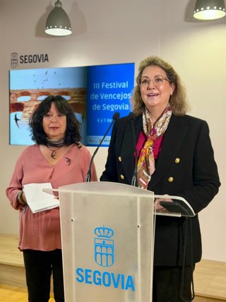 La concejala de Turismo, May Escobar, en la presentación del III Festival de Vencejos de Segovia.