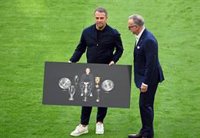 Rummenigge cree que Flick ganará la Champions con el Barça "si se queda el tiempo suficiente"