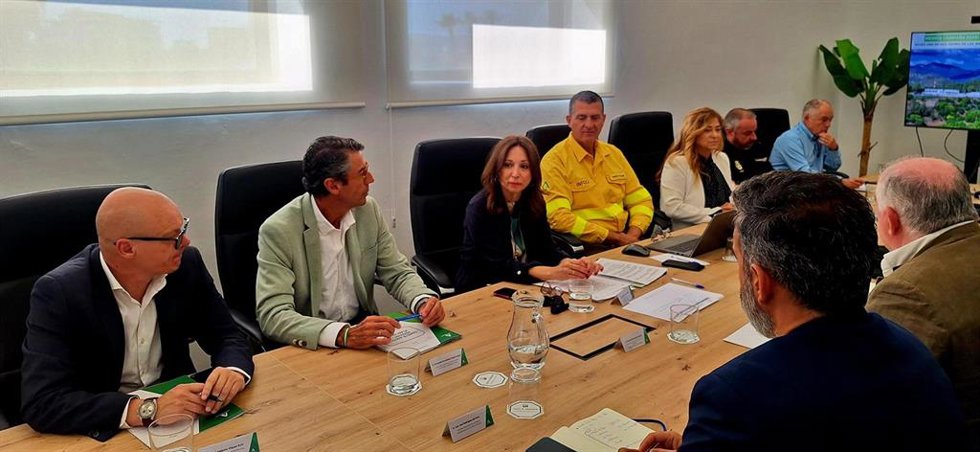 La delegada del Gobierno andaluz en Málaga, Patricia Navarro, preside la constitución del Comité Asesor Provincial del Plan Infoca