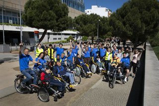 Empleados de Ford España apoyan proyectos sociales en Madrid y Valencia con la 'Vibrant Volunteer Week'