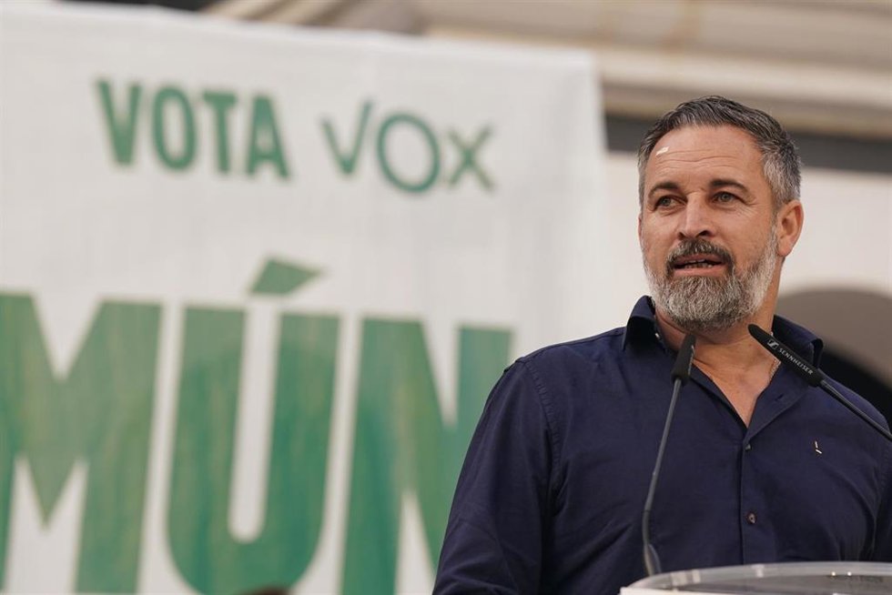 El presidente de Vox, Santiago Abascal, participa en un acto de campaña electoral andaluza. Imagen de archivo.