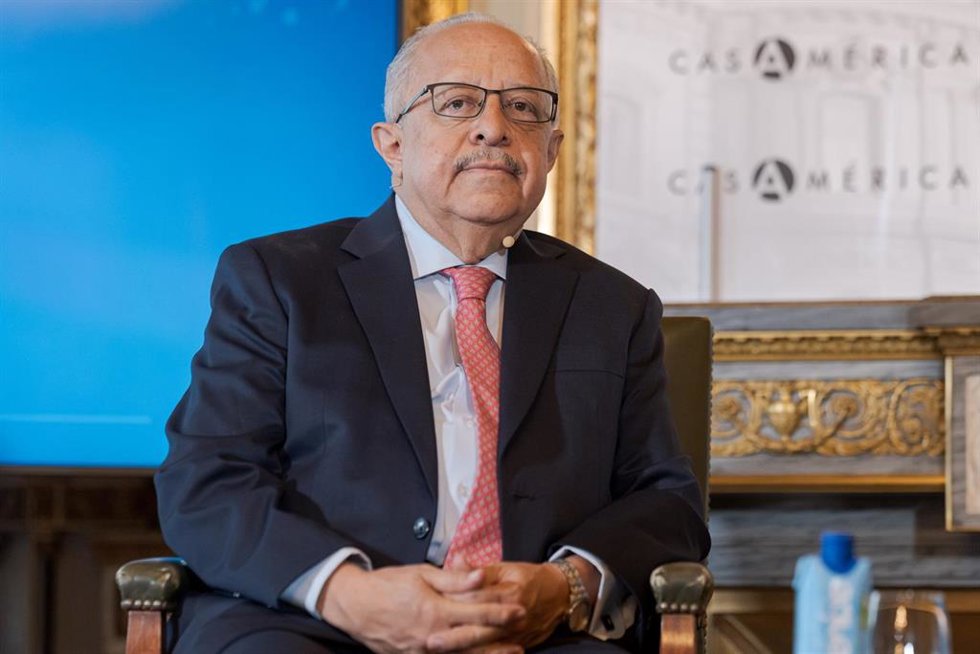 El ministro de Relaciones Exteriores de Guatemala, Carlos Ramiro Martínez, en un encuentro en Casa América, Madrid.