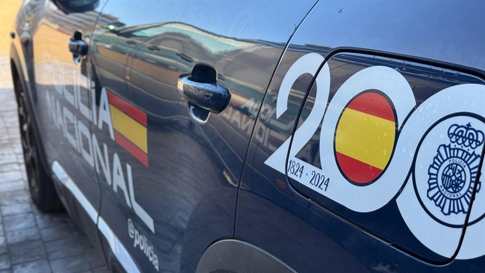 Vehículo de la Policía Nacional.