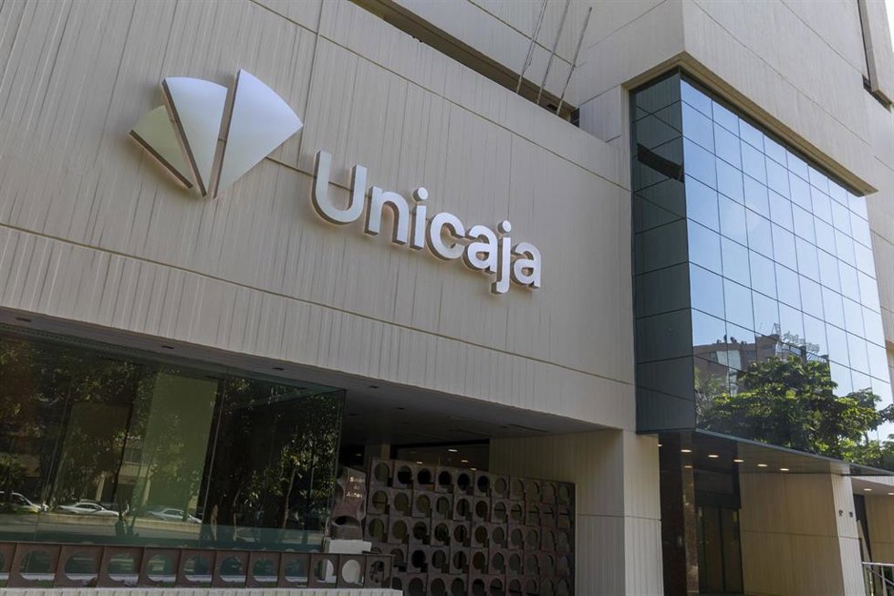 Archivo - Unicaja Avanza Hacia Un Modelo De Banco Conversacional, Con El Apoyo De Deloitte España Y Tecnología De Nvidia Para Mejorar La Experiencia De Clientes Y Empleados