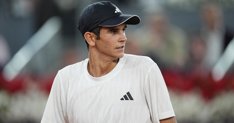 Tenis