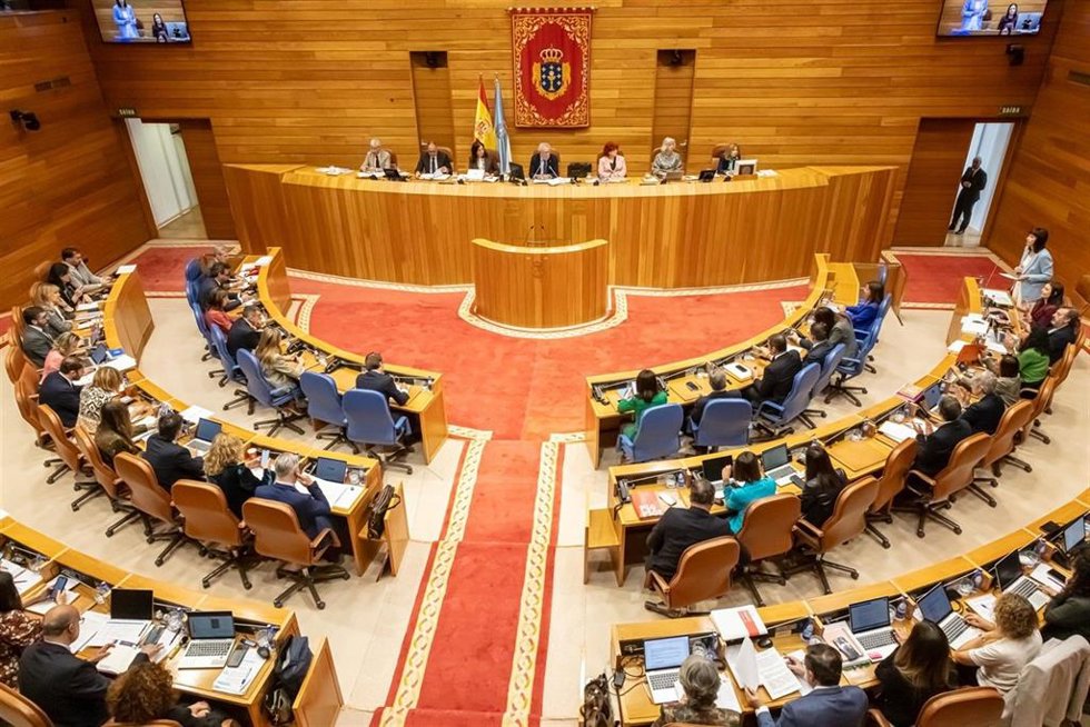 Un momento del pleno del Parlamento de Galicia. Pazo do Hórreo.