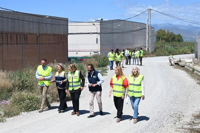 Visita a caminos afectados por el tren de borrascas en la Costa de Granada.