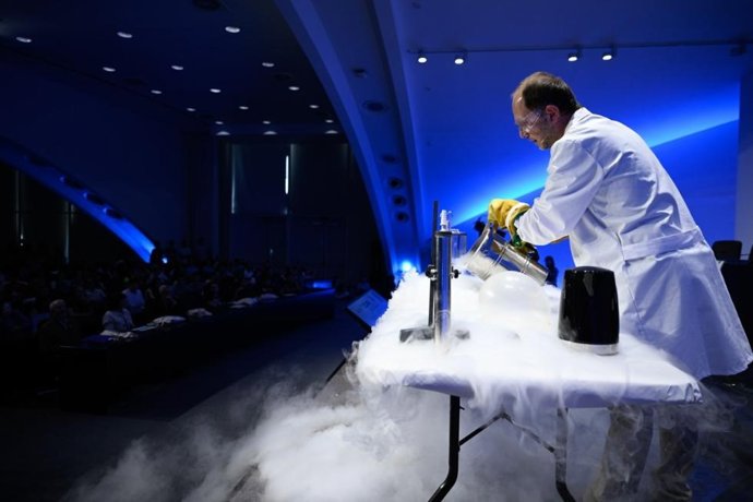 ‘La Ciencia A Escena’