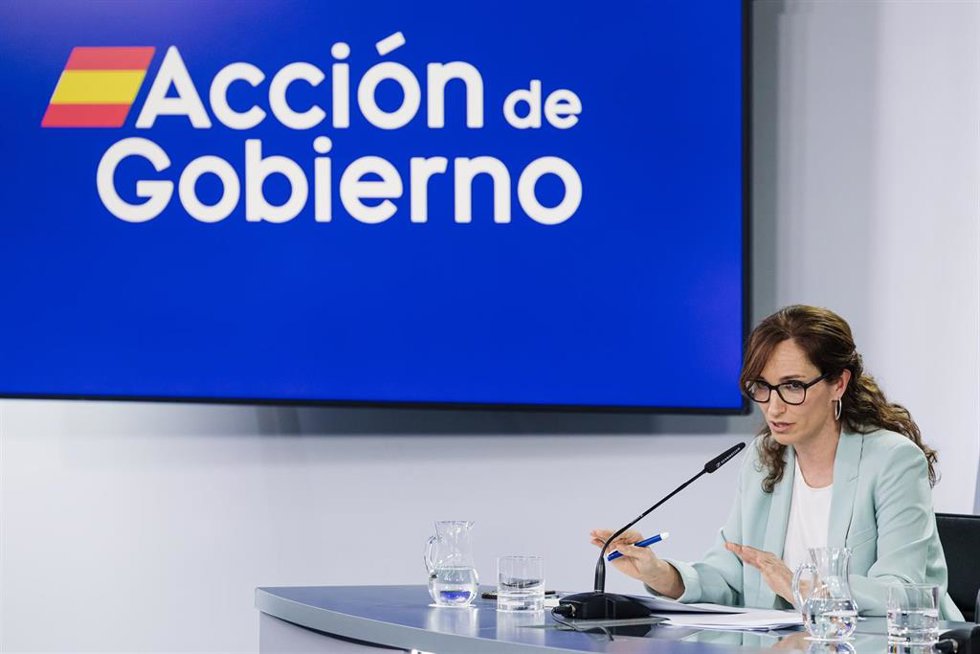La ministra de Sanidad, Mónica García.