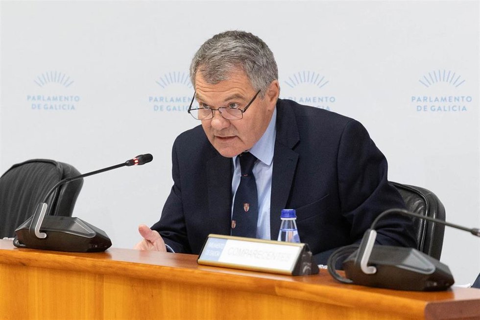 El presidente de Portos de Galicia, José Antonio Álvarez, en comisión