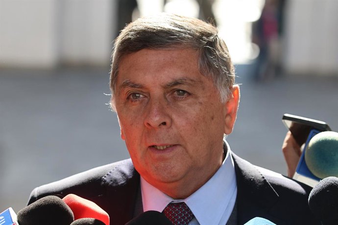 Santiago, 8 de mayo de 2026.  El Vicepresidente Claudio Alvarado entrega declaraciones por video del diputado Jaime Araya que planea agregar más de 2000 indicaciones a la ley de reconstruccion nacional   Diego Martin/Aton Chile