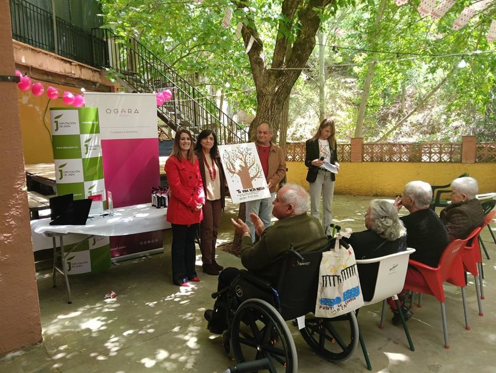 Encuentro de usuarios de ayuda a domicilio de la Sierra de Segura.