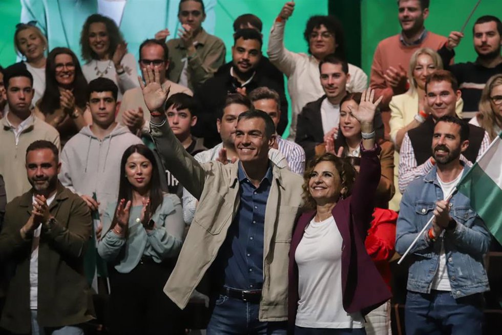 El secretario general del PSOE y presidente del Gobierno, Pedro Sánchez, durante un mitin electoral, a 10 de mayo de 2026 en La Línea de la Concepción, Cádiz (Andalucía, España). (Foto de archivo).